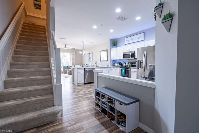 15792 Marcello CIR # 182, Naples, FL 34110