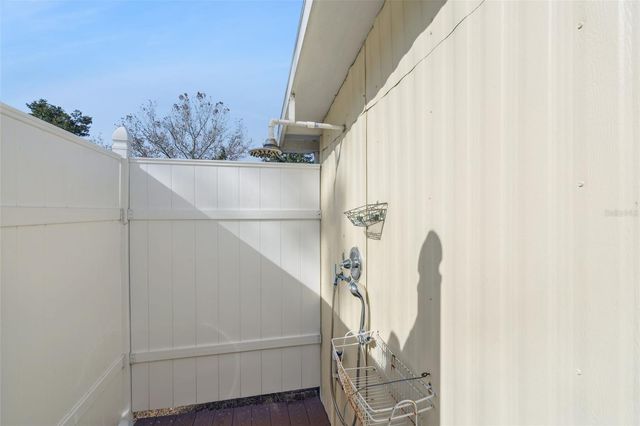 10921 LUANA DRIVE, Leesburg, FL 34788