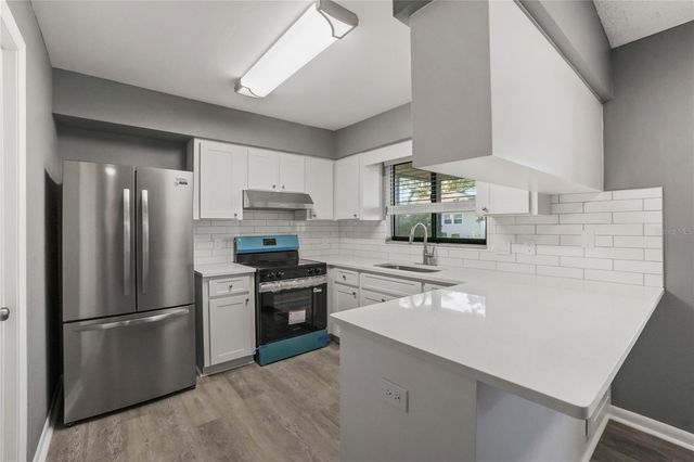 2140 GRAND CYPRESS DRIVE, Lakeland, FL 33810