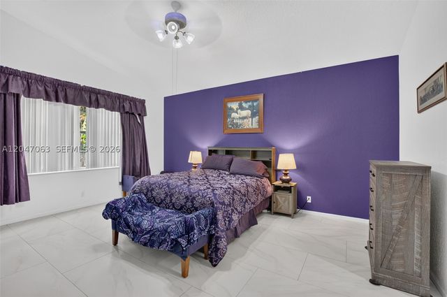 21209 Via Ventura, Boca Raton, FL 33433
