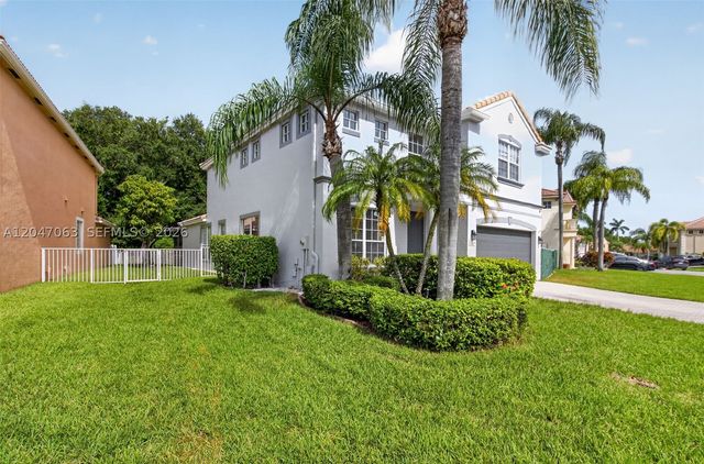 21209 Via Ventura, Boca Raton, FL 33433