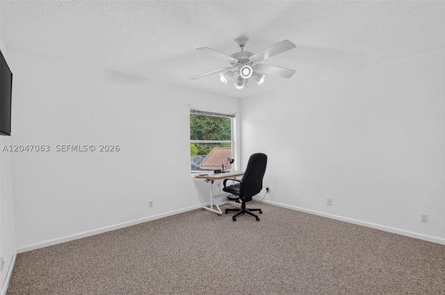 21209 Via Ventura, Boca Raton, FL 33433