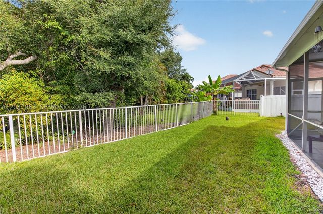 21209 Via Ventura, Boca Raton, FL 33433