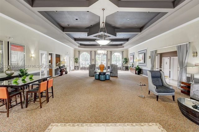 21209 Via Ventura, Boca Raton, FL 33433