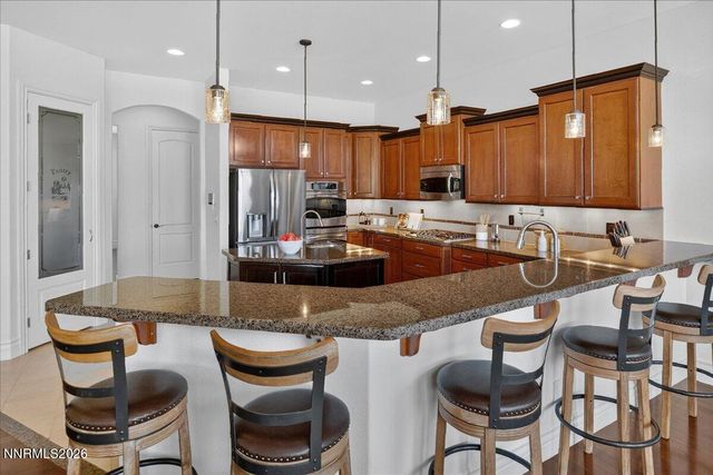 6527 Rey Del Sierra Court, Sparks, NV 89436