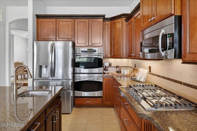 6527 Rey Del Sierra Court, Sparks, NV 89436