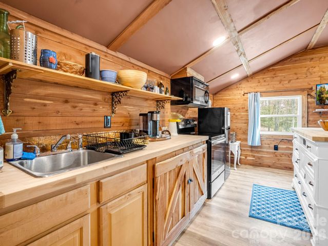990 Romey Campbell Road, Ellenboro, NC 28040