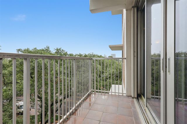 3614 Montrose Boulevard 401, Houston, TX 77006