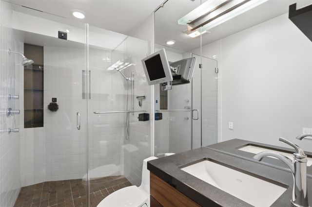 3614 Montrose Boulevard 401, Houston, TX 77006