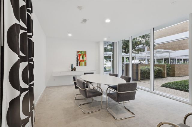 3614 Montrose Boulevard 401, Houston, TX 77006