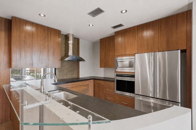 3614 Montrose Boulevard 401, Houston, TX 77006