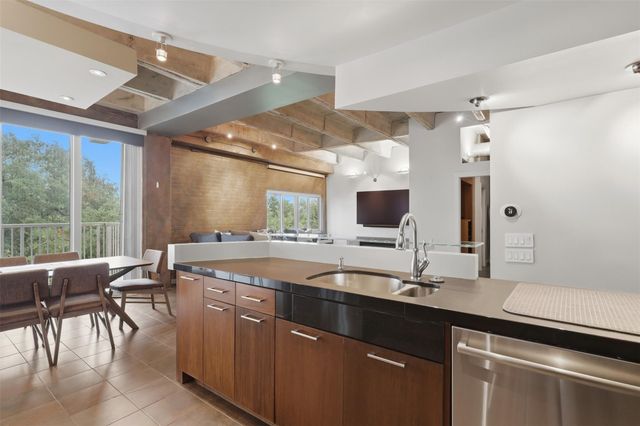 3614 Montrose Boulevard 401, Houston, TX 77006