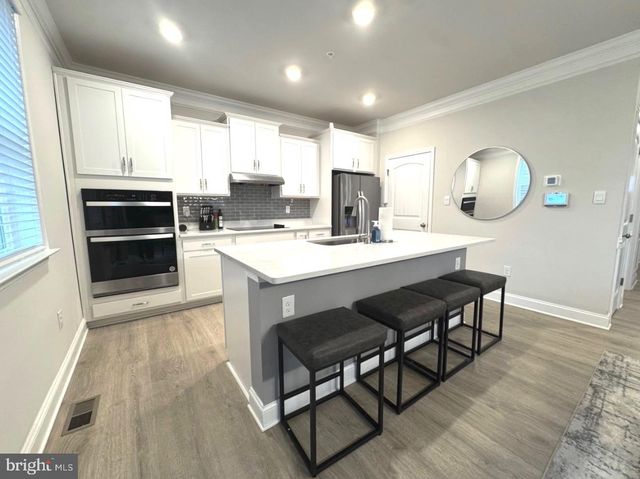 28 BUTTERCUP CIR, Elkton, MD 21921