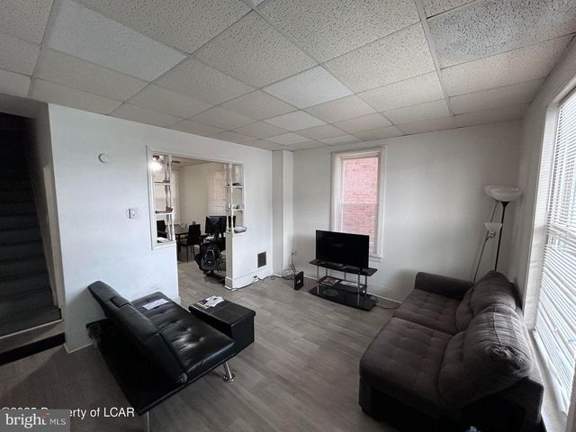 1948 KENSINGTON ST, Harrisburg, PA 17104