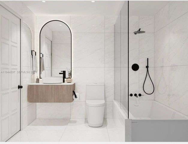 1995 NW 58th St, Miami, FL 33142