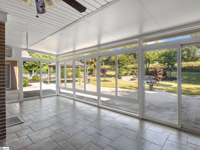 112 Linkside Drive, Taylors, SC 29687