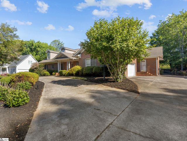 112 Linkside Drive, Taylors, SC 29687