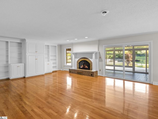 112 Linkside Drive, Taylors, SC 29687