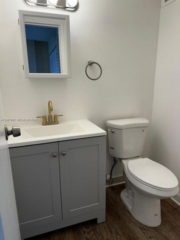 16909 N Bay Rd 409, Sunny Isles Beach, FL 33160