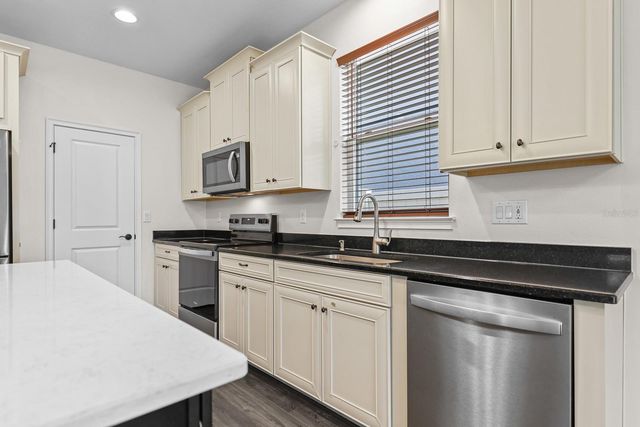 10733 PLANER PICKET DRIVE, Riverview, FL 33569