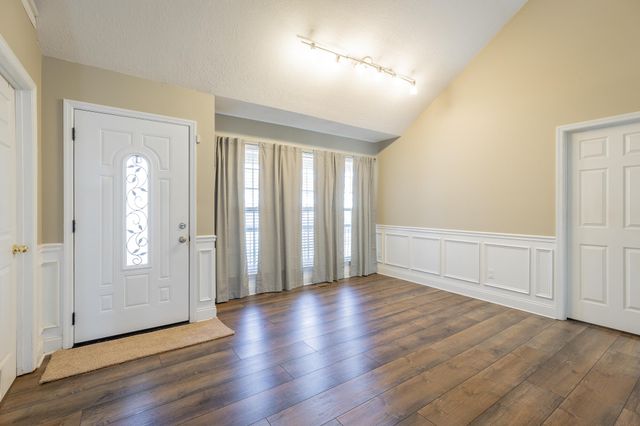 8082 Zoe Drive, Ooltewah, TN 37363