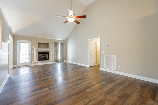 8082 Zoe Drive, Ooltewah, TN 37363