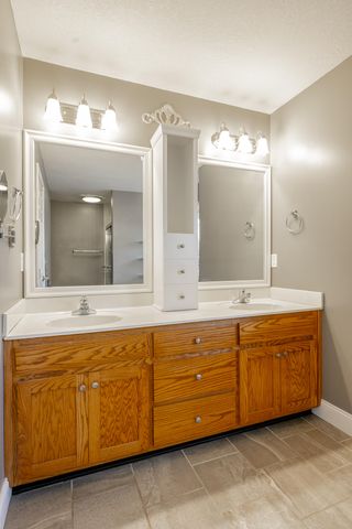 8082 Zoe Drive, Ooltewah, TN 37363