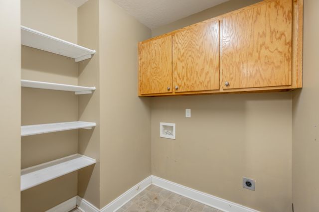 8082 Zoe Drive, Ooltewah, TN 37363