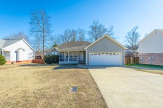 8082 Zoe Drive, Ooltewah, TN 37363
