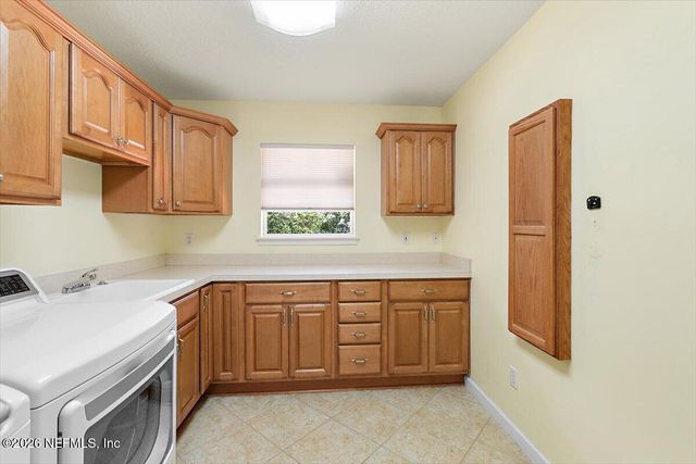 3542 SHINNECOCK Lane, Green Cove Springs, FL 32043