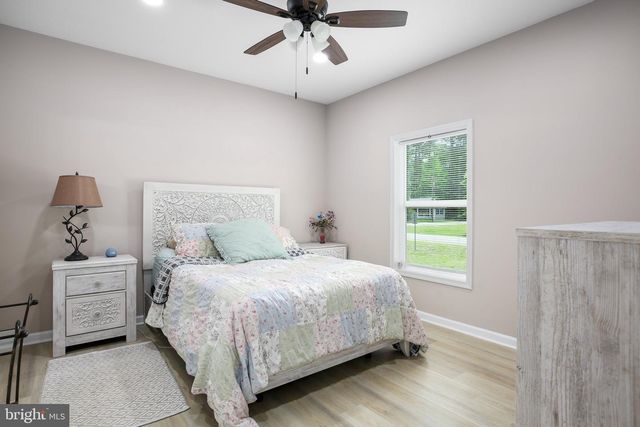 309 NORTH GLEBE RD, Montross, VA 22520