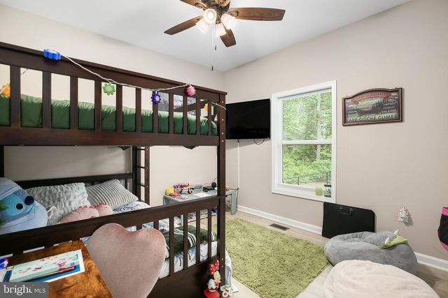 309 NORTH GLEBE RD, Montross, VA 22520