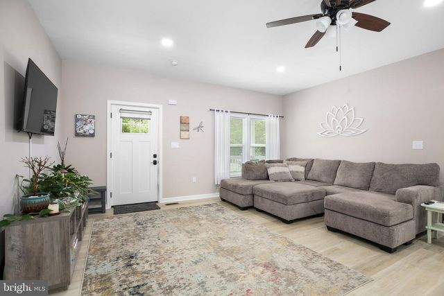 309 NORTH GLEBE RD, Montross, VA 22520