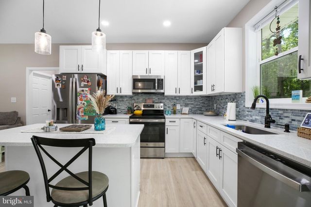309 NORTH GLEBE RD, Montross, VA 22520