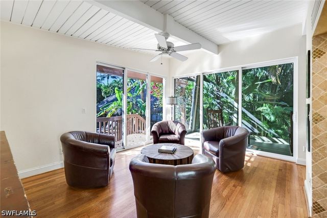 210 Central AVE, Naples, FL 34102