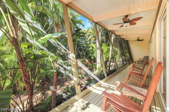 210 Central AVE, Naples, FL 34102