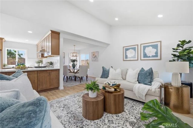 1736 Kimberly, West Covina, CA 91792
