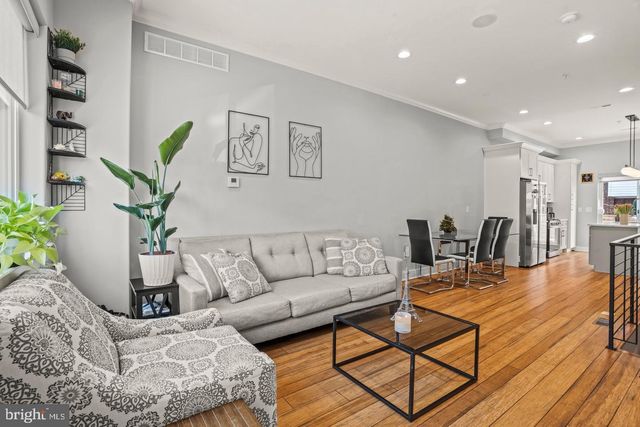 1751 S TAYLOR ST, Philadelphia, PA 19145