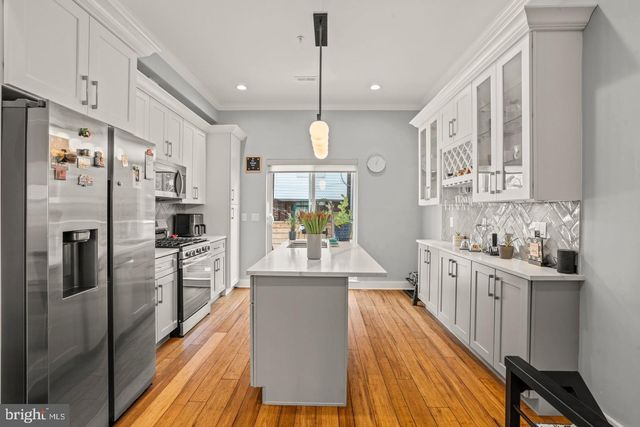 1751 S TAYLOR ST, Philadelphia, PA 19145