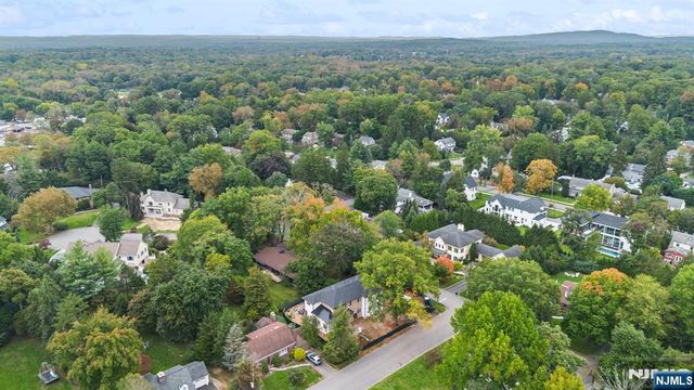 29 John Street, Demarest, NJ 07627