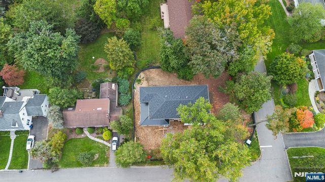 29 John Street, Demarest, NJ 07627