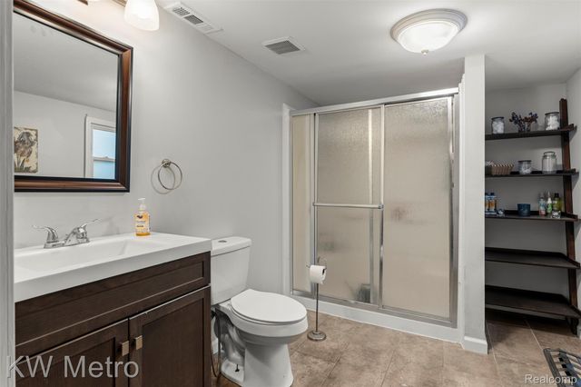 45055 McBride Avenue, Van Buren Charter Township, MI 48111