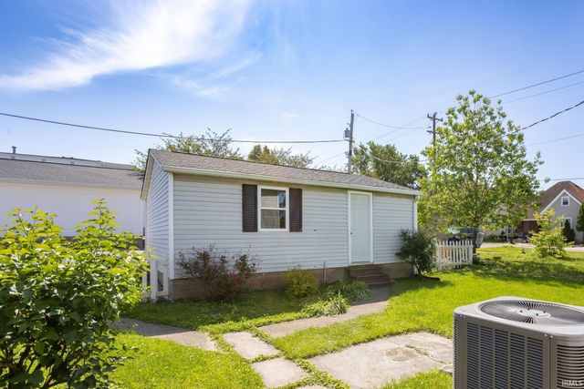 1138 M Street, Bedford, IN 47421