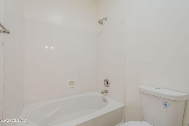 6603 E Ladonna Lane, Tucson, AZ 85756