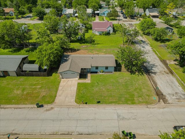 1017 SE 21st Street, Mineral Wells, TX 76067