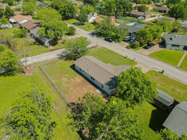 1017 SE 21st Street, Mineral Wells, TX 76067
