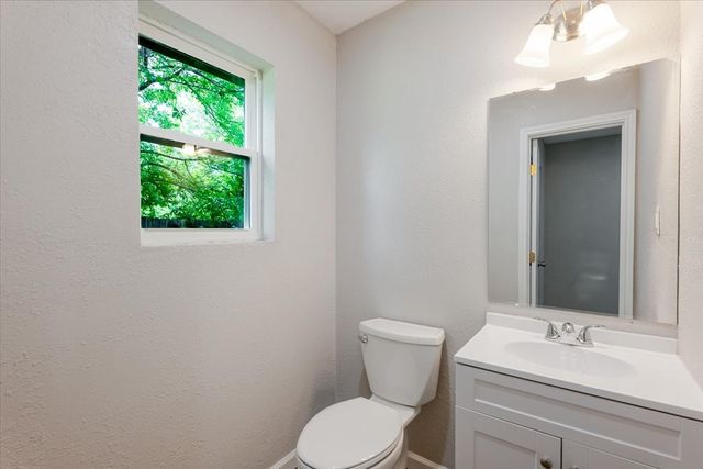 1017 SE 21st Street, Mineral Wells, TX 76067