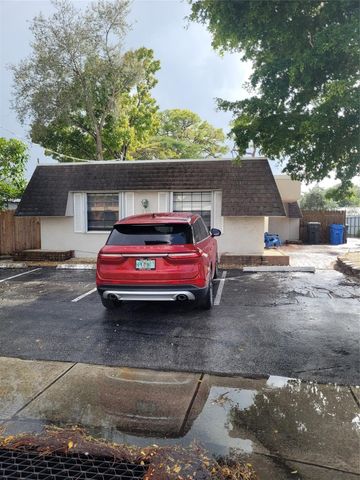 770 NE 38th Street F, Oakland Park, FL 33334
