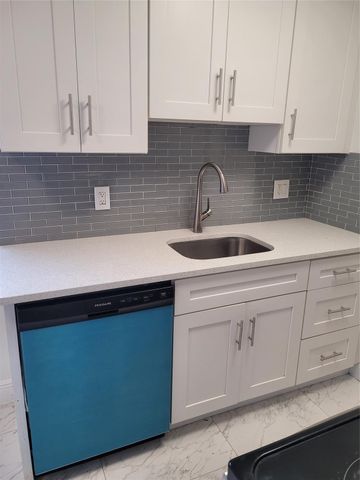 770 NE 38th Street F, Oakland Park, FL 33334