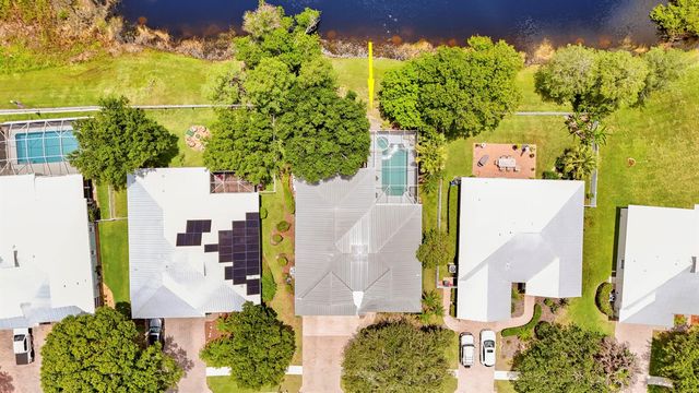 654 NE Little Kayak Point, Port Saint Lucie, FL 34983
